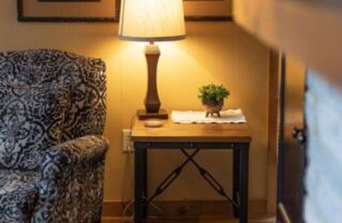 Robbinsville Cabin | THE HEAD REST at Deals Gap, Tail of the Dragon Mountain Retreat!