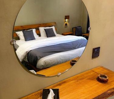 Minapin Hotel | The Hermes Hotel & Backpackers Hostel
