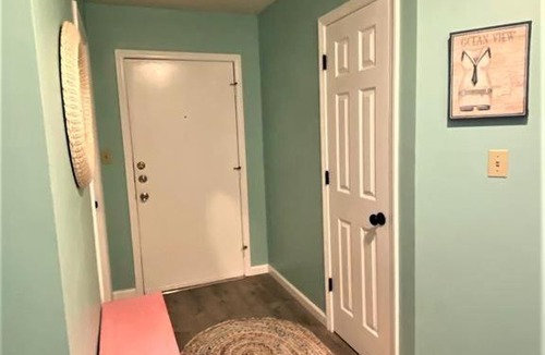 Surfside Beach Apartment | The Hermitage Condo