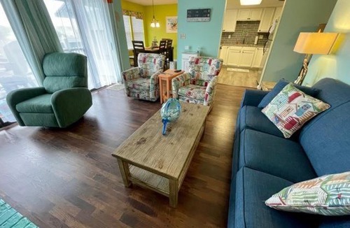 Surfside Beach Apartment | The Hermitage Condo