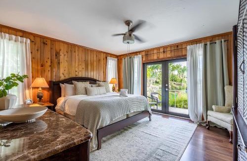Homestead Apartment | The Hidden Gem of Miami 5-Acre Paradise & Private Oasis