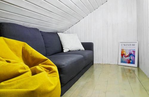 Ploiesti Apartment | The HIDE - Loftette