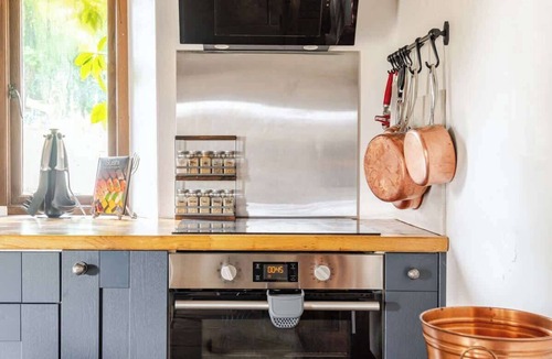 Brimpsfield House | The Hideaway: Authentic Country Living