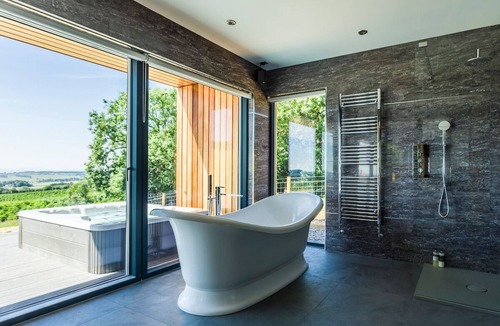 Auchterhouse Cabin | The Hideaway Experience