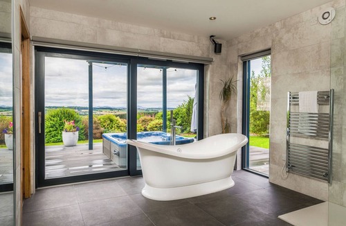 Auchterhouse Cabin | The Hideaway Experience