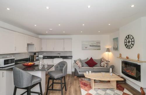 Lympsham House | The Hideaway