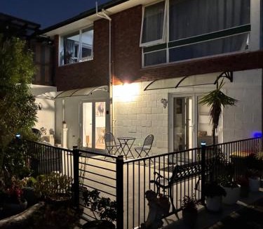 Raumati Beach Apartment | The Hideaway