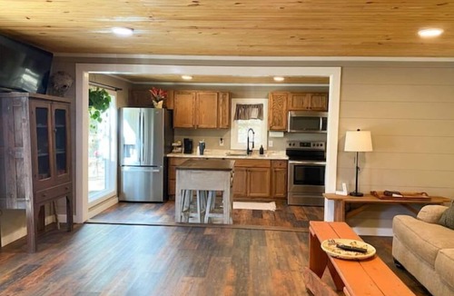 Coosa Cabin | The Hideaway