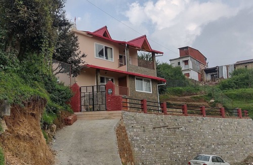 Kasiyalekh Cottage | The Himalayan Cherry-Scenic mountain countryside