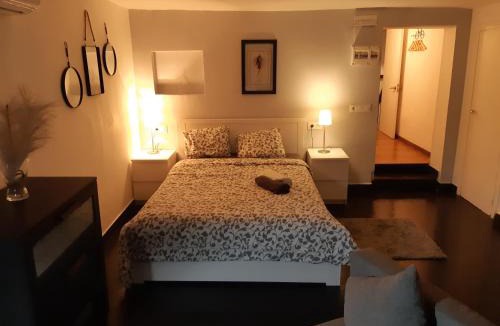 El Poble-sec Apartment | The Hipstel Parallel