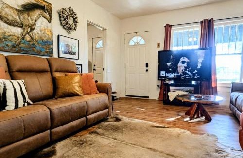 Hawley House | The Hitching Post at Hawley