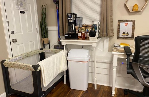 Billerica Apartment | The Hive - Unique Themed Getaway