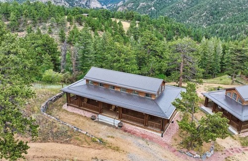 Allenspark Cabin | The Hogan #1 - A Pathways Ranch Original