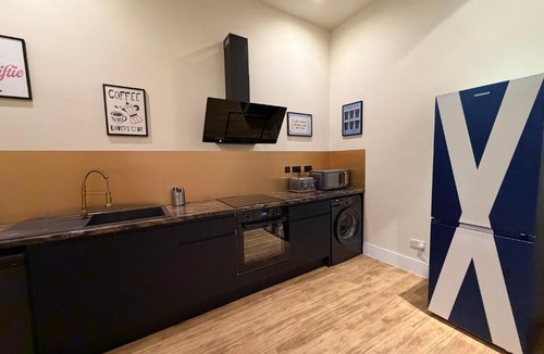Newington Apartment | The Holyrood Mega-Quarters