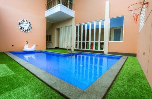 Pacitan Hotel | The Horizontal Hotel Pacitan