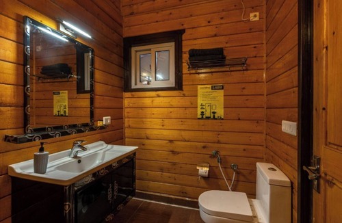 Almora Hostel | The Hosteller Kasar Devi
