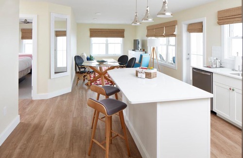 Misquamicut Hotel | The Hotel Maria