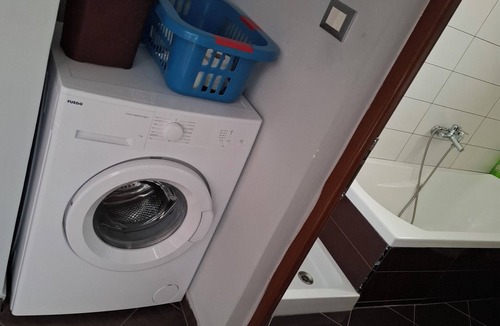 Gjirokaster Apartment | the house all yours with a stunning view of the old town just 5 minutes away
