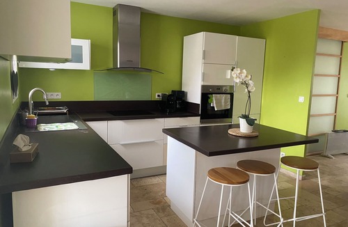 Bagnols-en-Foret Villa | The house of happiness
