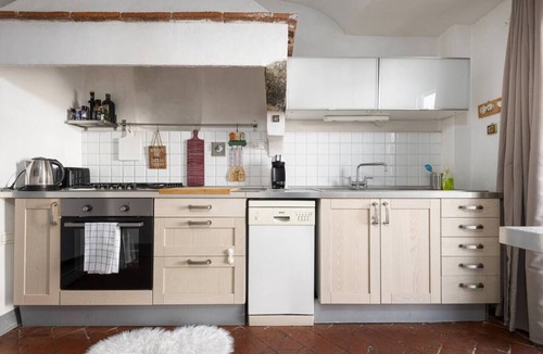 Santissima Annunziata Apartment | The House of Happy Hours with Terrace