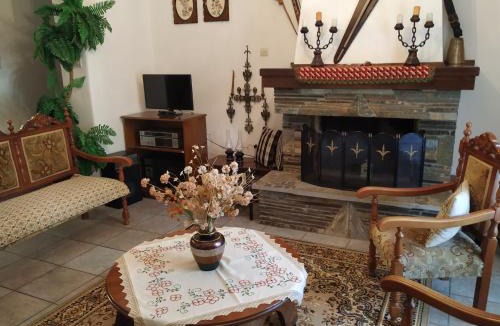 Elati Apartment | The House with the Hydrangeas