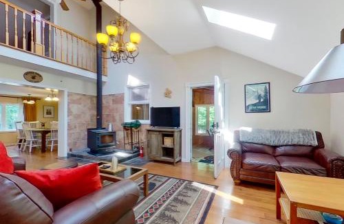 Warrensburg House | The Huber Haven