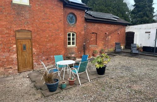 Cosford House | The Hurst Stable