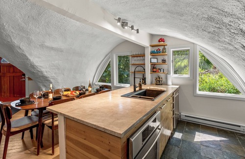 Intermountain House | The Iconic Vail Dome, 7 Bedrooms in Vail