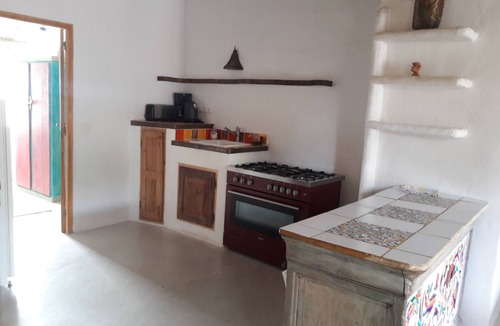 Rustrel Cottage | The Iguana gites at the foot of Colorado Provençal