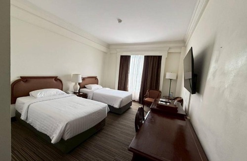 Nai Mueang Hotel | The Imperial Hotel & Convention Centre Korat