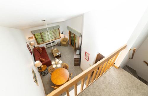 Sister Bay Hotel | The Inn at Little Sister Hill