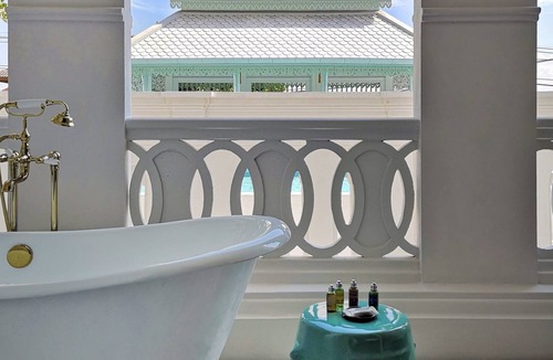 Old City Hotel | The Inside House