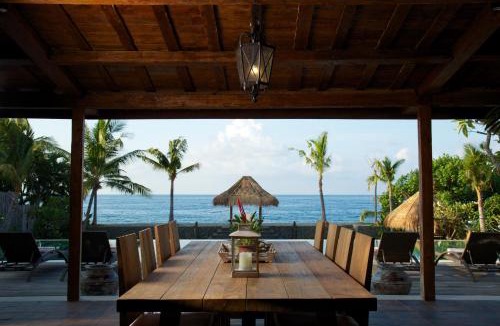 Amed Villa | The Kampung