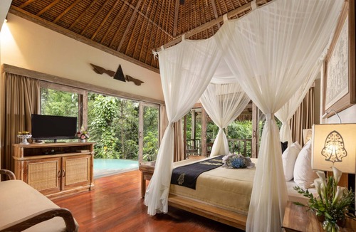 Melayang Hotel | The Kayon Resort