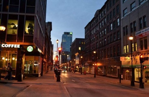 Downtown Halifax Apartment | The King Nook - King Bed Studio in Downtown, AC