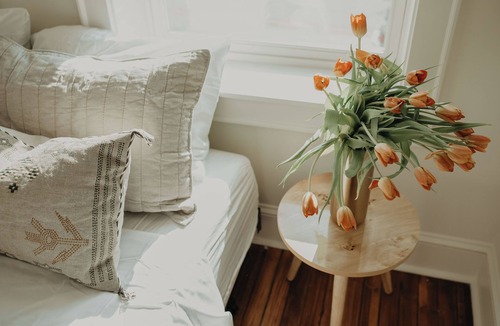 Camden Apartment | The Kirkwood Suite. Recently renovated with an Iconic view of downtown.