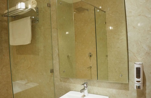 Bareilly Hotel | The Krati Resort