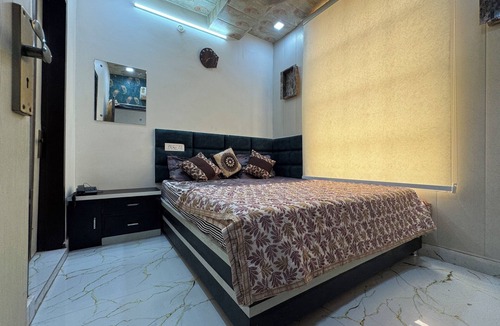 Mathura Hotel | The Kwality Residency