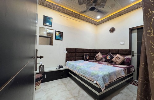 Mathura Hotel | The Kwality Residency