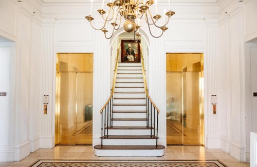 Central Business District Hotel | The Lafayette New Orleans By Kasa Living