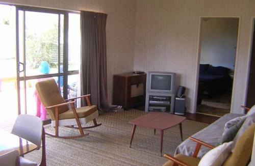 Rototai House | The Lakehouse Bach - Lake Rotoiti Bach