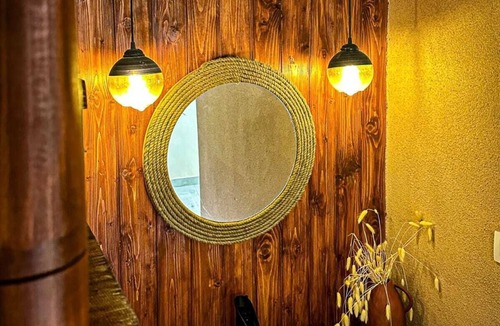 Bhimtal Hotel | The Lakemont Villa