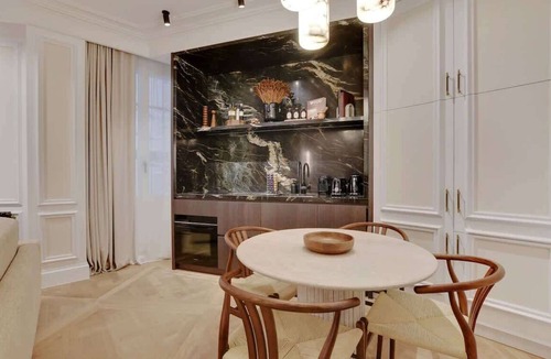 Notre-Dame-des-Champs Apartment | The Lander - Serviced 1BR/1BA - Rennes I