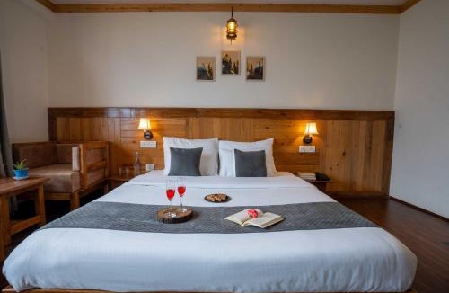 Naggar Hotel | THE LANDSBY COTTAGES