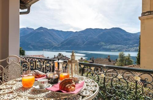 Cressogno Apartment | The Lantern Lake View Apartment