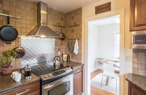 South Westside House | The Laurels: Elegant Craftsman Perfectly Located