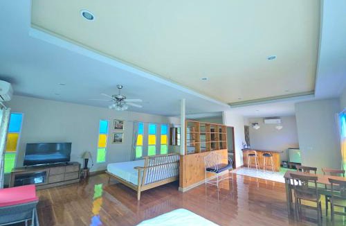 Mittaphap House | The Leaf Pool Villa Resort