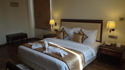 Civil Lines Hotel | The Legend