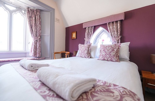 Wrexham Hotel | The Lemon Tree - Hotel