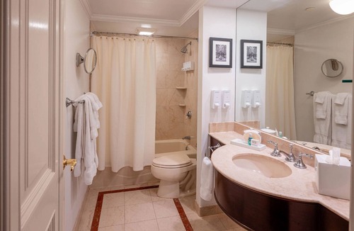 Back Bay Hotel | The Lenox Hotel Boston